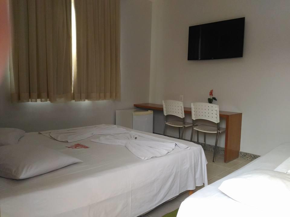 Chonim de Baixo Hotel Pinheiros מראה חיצוני תמונה