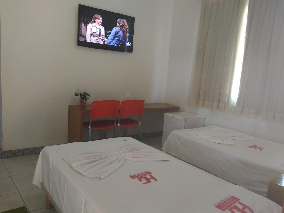 Chonim de Baixo Hotel Pinheiros מראה חיצוני תמונה
