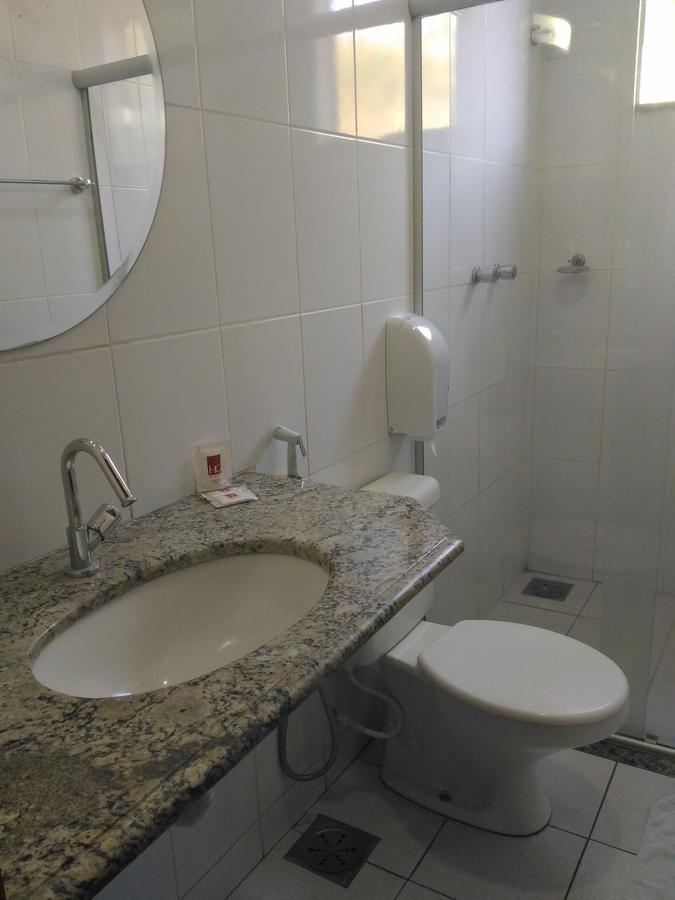 Chonim de Baixo Hotel Pinheiros מראה חיצוני תמונה